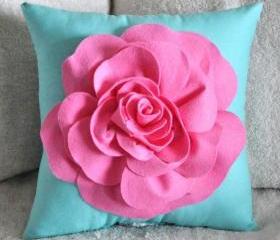 Red Daisy Flower Turquoise Pillow